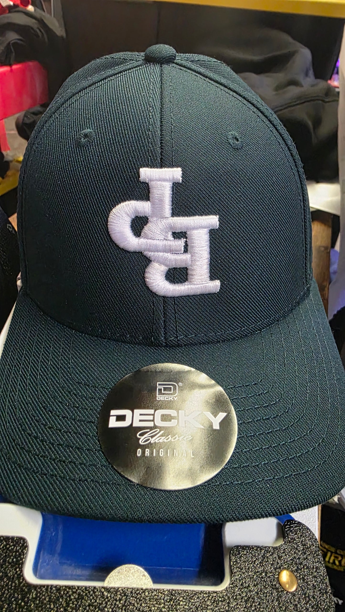 Hats custom - flat or puff